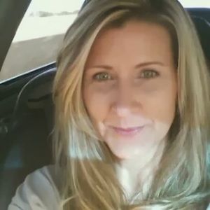 Meet your Posher, Angie